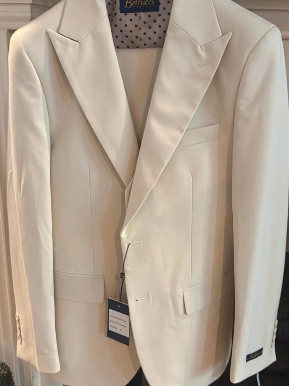 Men's Cream Single-Breasted Blazer